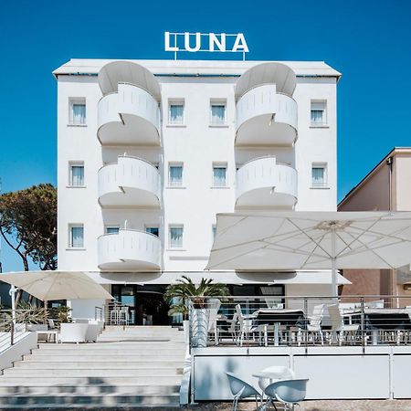 Hotel Luna Centrale Lignano Sabbiadoro Exteriér fotografie